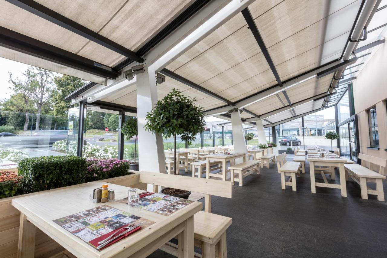Hotel Wemperhardt ภายนอก รูปภาพ