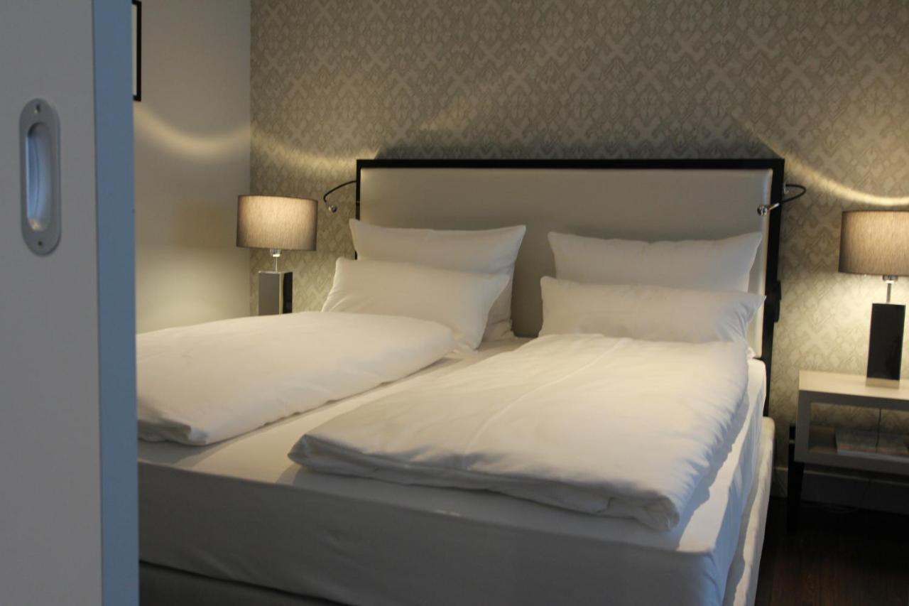 Hotel Wemperhardt ภายนอก รูปภาพ