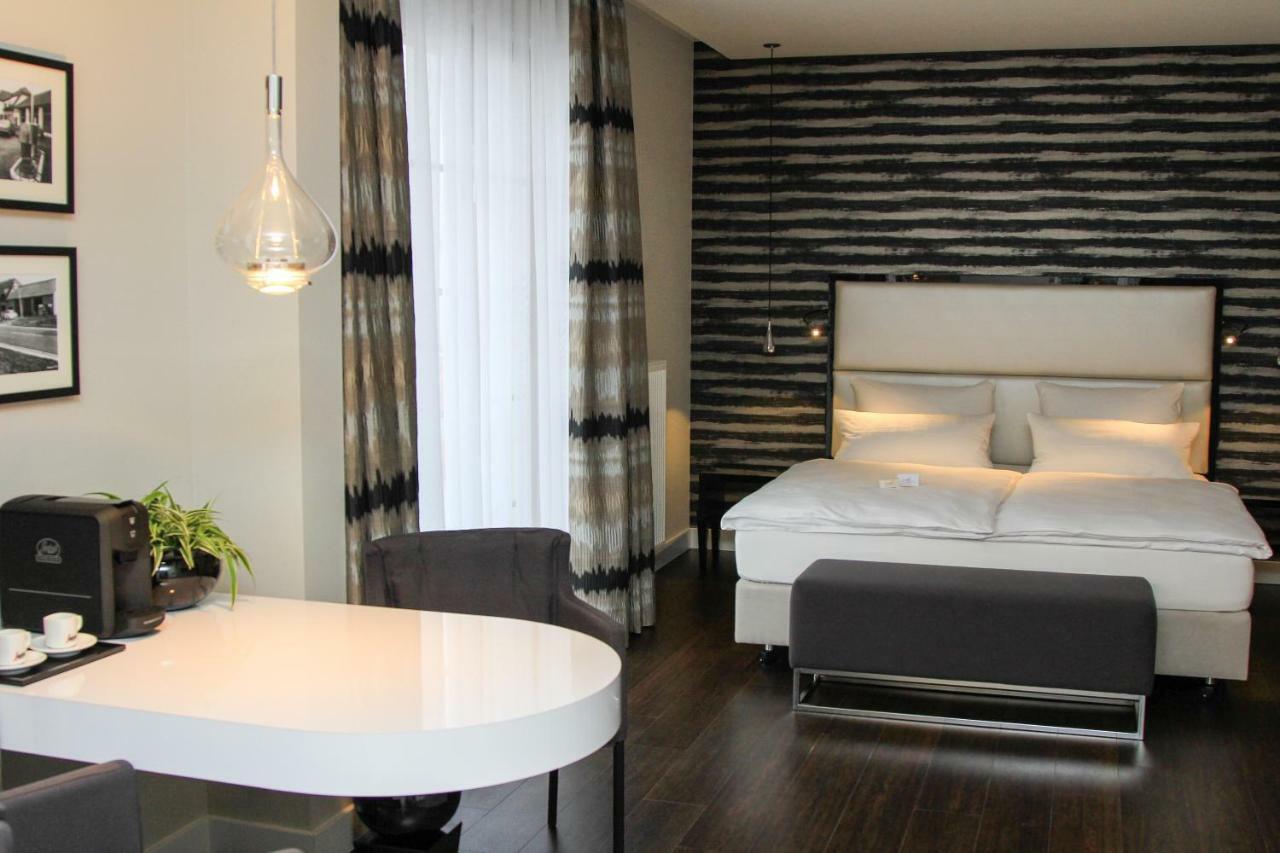 Hotel Wemperhardt ภายนอก รูปภาพ