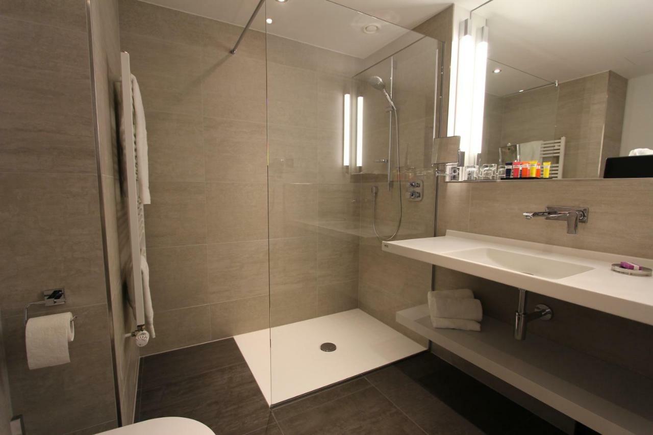 Hotel Wemperhardt ภายนอก รูปภาพ